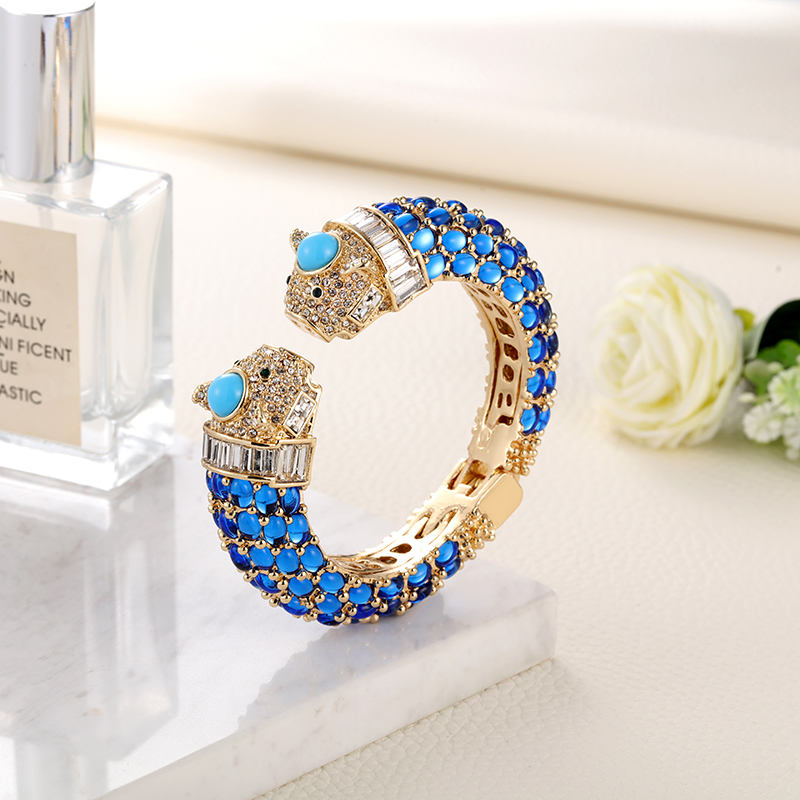 Paradise Jewelry & Watches Llc - Gelang Hewan Sally's Paradise Berlapis Emas,