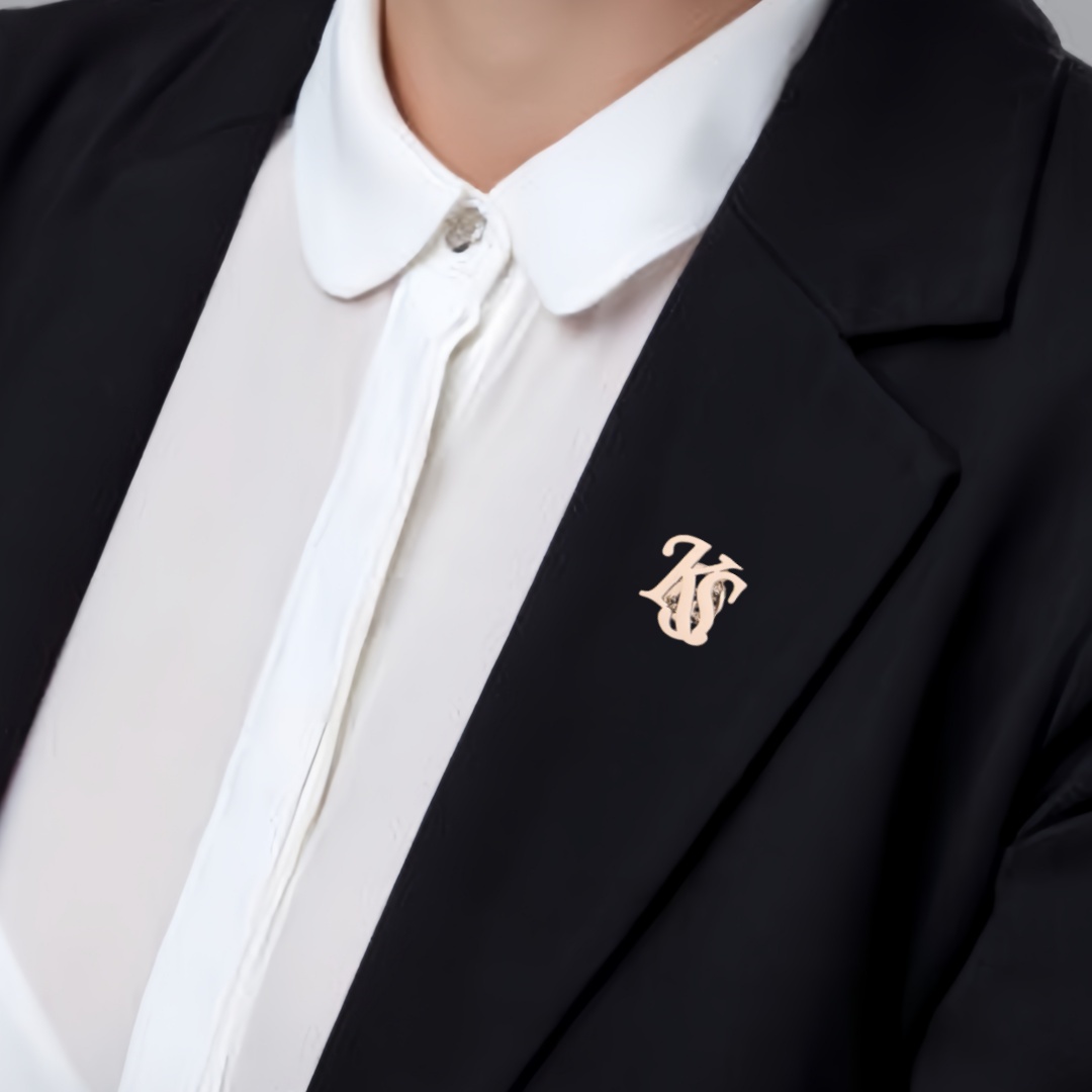 Pin Kerah Jaket Inisial Yang D - Vintage Brooch Pin ulasan dan harga