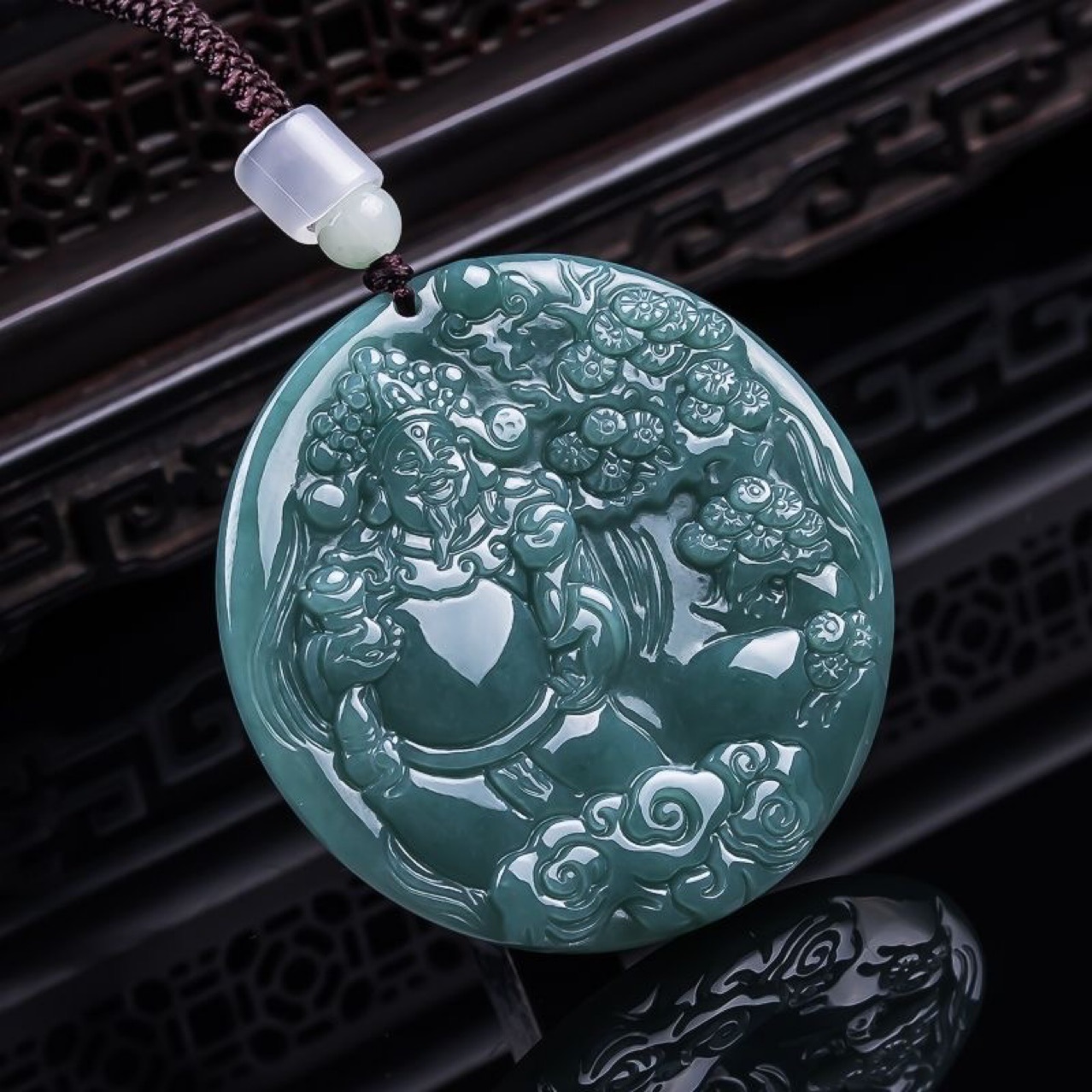 Liontin Jadeite Burma Dewa Kek - Luxury Gifts Jewelry & Watches Namfleg Mostar ulasan dan harga